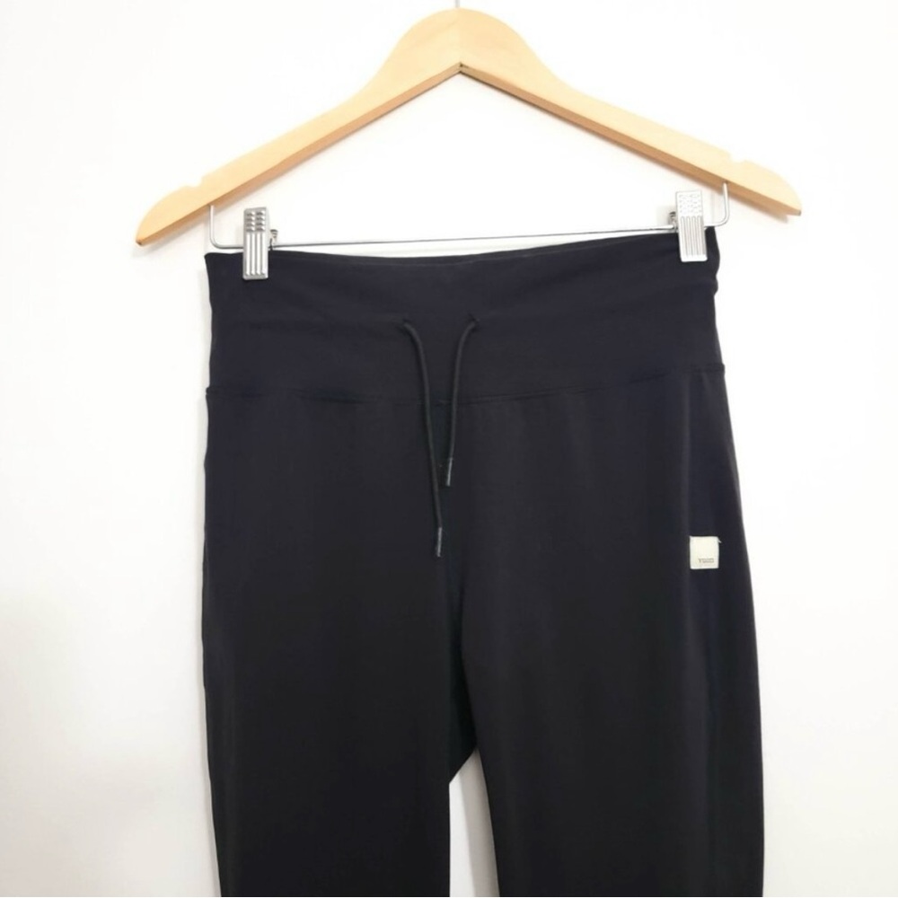 Vuori Daily Legging in Black Medium